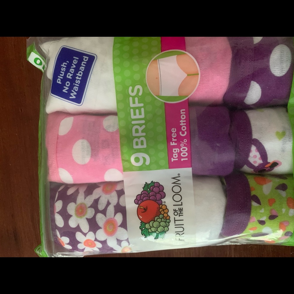 Brand New Little Girls Briefs Size10